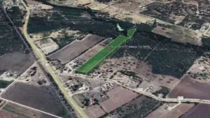 135 Co Rd 6721 Natalia, TX 78059