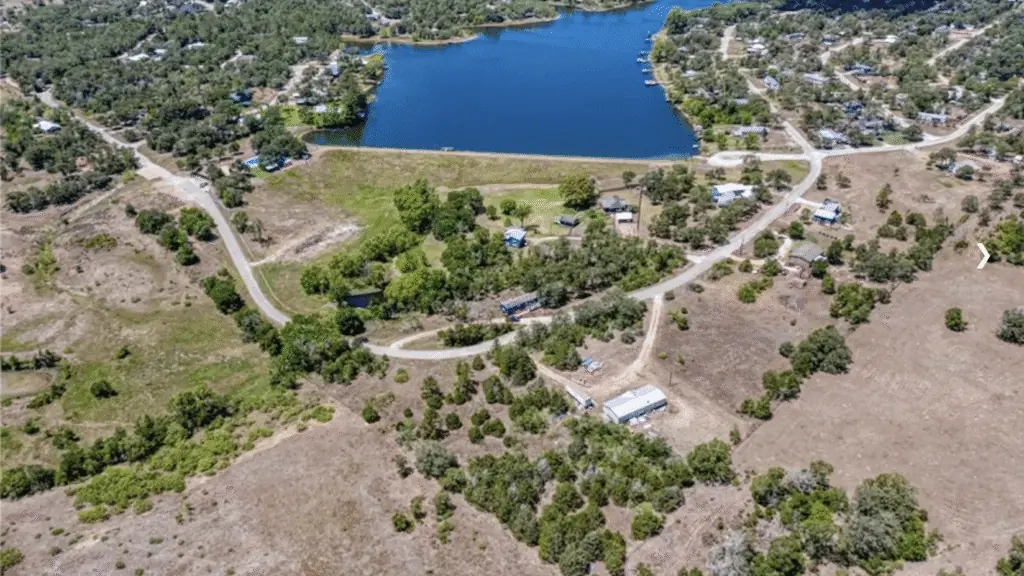 Waterfront Lot Smithville TX