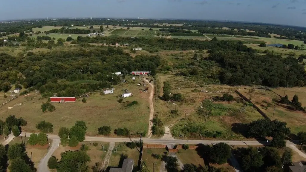 10.26 Acres in Bastrop – No Restrictions, Utilities Ready image 3