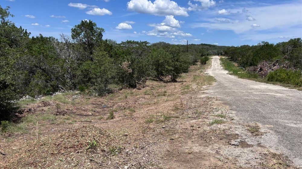 3 Parcels for sale in Hondo with Owner Financing terms image 4